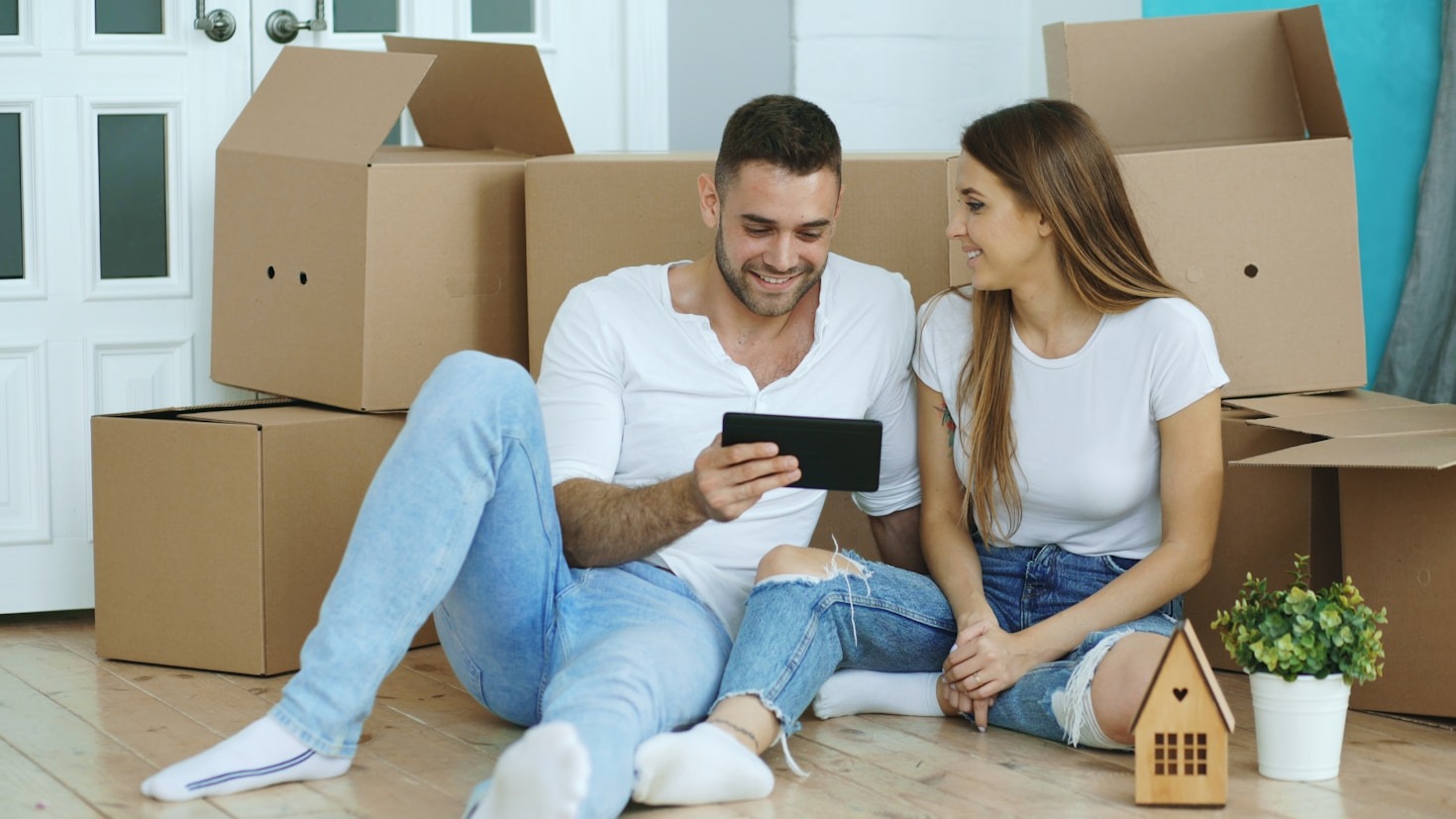 Building A Stronger Connection With Distant Relatives